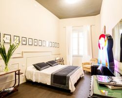 Khách sạn Arnobio Florence Suites