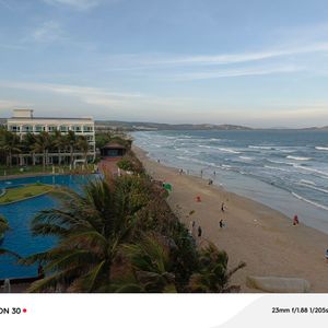 The Sailing Bay Beach Resort Mũi Né