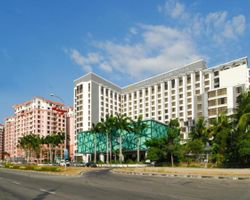 Khách sạn Promenade Kota Kinabalu