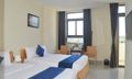 Deluxe Hướng Núi/ Thành Phố 02 Giường Đơn
