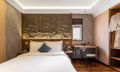 Deluxe có cửa sổ nhỏ