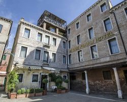 Khách sạn Ai Due Fanali Venice