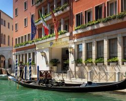 Khách sạn Papadopoli Venezia - MGallery Collection Venice