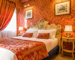 Khách sạn Santo Stefano Venice