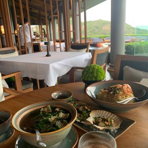 Amanoi Vĩnh Hy Resort