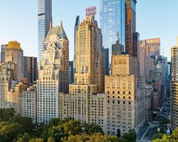 Khách sạn JW Marriott Essex House New York