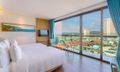 Deluxe Partial Ocean view