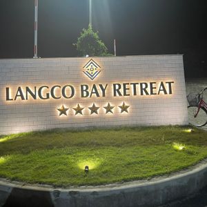 Lăng Cô Bay Retreat