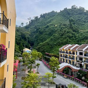 Khách sạn Fivitel Cổng Trời Đông Giang Quảng Nam