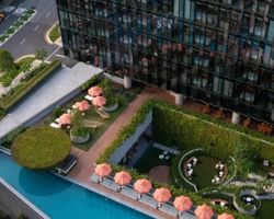 Khách sạn The Standard Singapore