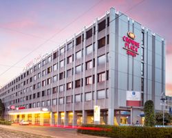 Khách sạn Crowne Plaza Zurich by IHG