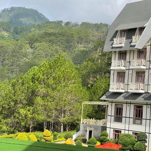 Swiss-Belresort Tuyền Lâm Đà Lạt