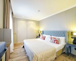 Khách sạn El Avenida Palace Barcelona