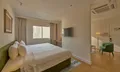 Junior Suite with bathtub - King bed