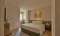 Deluxe window - King bed