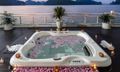 Jacuzzi