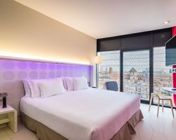 Khách sạn Barcelo Raval Barcelona