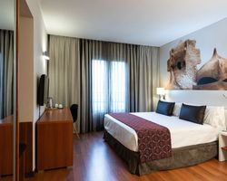 Khách sạn Catalonia Gracia Barcelona