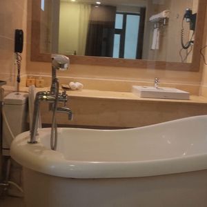 Khách sạn Lavencos Đà Nẵng