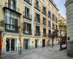 Khách sạn Room Mate Collection Alba Madrid
