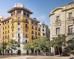 Khách sạn Avani Alonso Martinez Madrid
