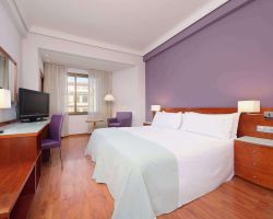 Khách sạn Madrid Centro Affiliated by Melia