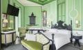 Phòng Deluxe Emerald Bay Hướng Biển