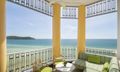 Phòng Deluxe Emerald Bay Hướng Biển