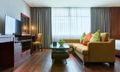 Kin Suite