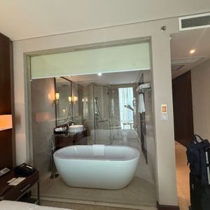 Khách sạn Grand Vista Hà Nội