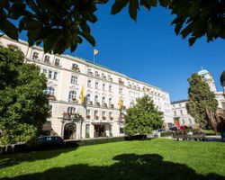 Khách sạn Bristol Salzburg