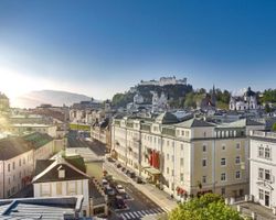 Khách sạn Sacher Salzburg