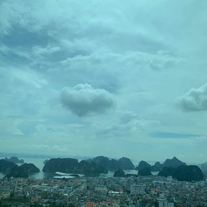 FLC Hạ Long Bay Golf Club & Luxury Resort