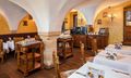 Nhà Hàng