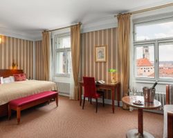 Khách sạn Paris Prague