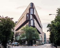 Khách sạn Nobu Warsaw