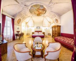 Khách sạn Elite Prague