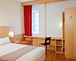 Khách sạn ibis Warszawa Ostrobramska Warsaw