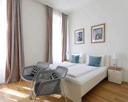 Khách sạn Riess City Vienna