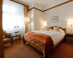 Khách sạn City Central Vienna