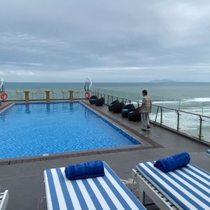 Khách sạn Yarra Ocean Suites Đà Nẵng