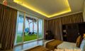 Deluxe Beachfront
