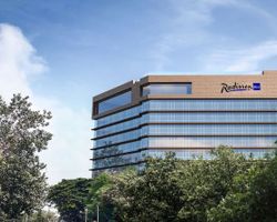 Khách sạn Radisson Blu Mumbai International Airport