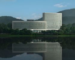 Khách sạn The Westin Mumbai Powai Lake (tên cũ Renaissance Mumbai Convention Centre)