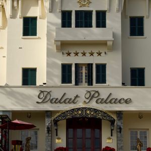 Khách sạn Dalat Palace