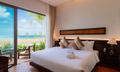 Oceanfront King Retreat