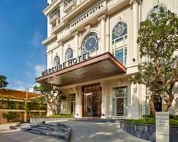 Khách sạn Mercure Nha Trang Beach