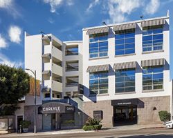 Khách sạn The Carlyle Inn Los Angeles