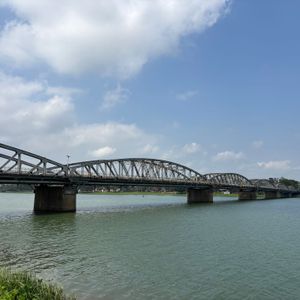 Khách sạn Mường Thanh Holiday Huế