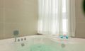 Jacuzzi & Xông hơi (chỉ áp dụng cho Premier + Suite)